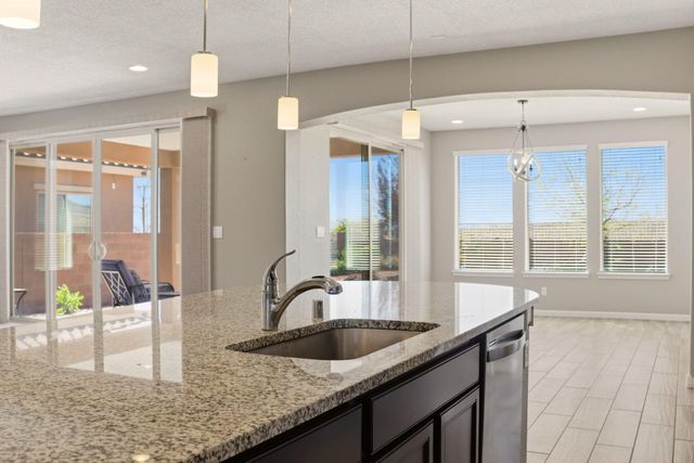 9108 Vista Bosquejo Road NW, Albuquerque, NM 87120