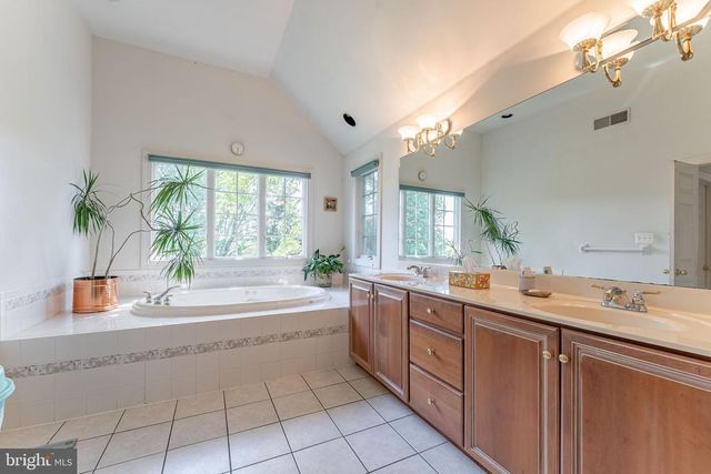936 KILDUFF CIR, West Chester, PA 19382