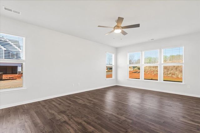 1656 Savannah Mills Drive, Spartanburg, SC 29303