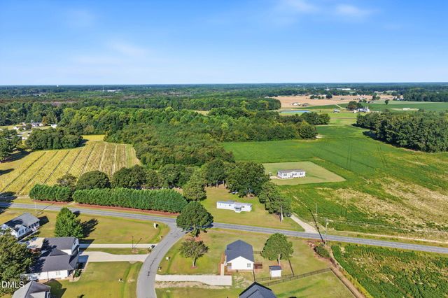 21 Beasley Estates Drive, Benson, NC 27504