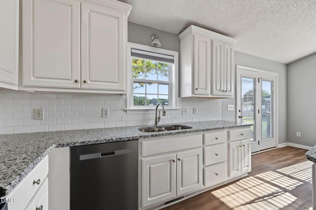 21 Beasley Estates Drive, Benson, NC 27504