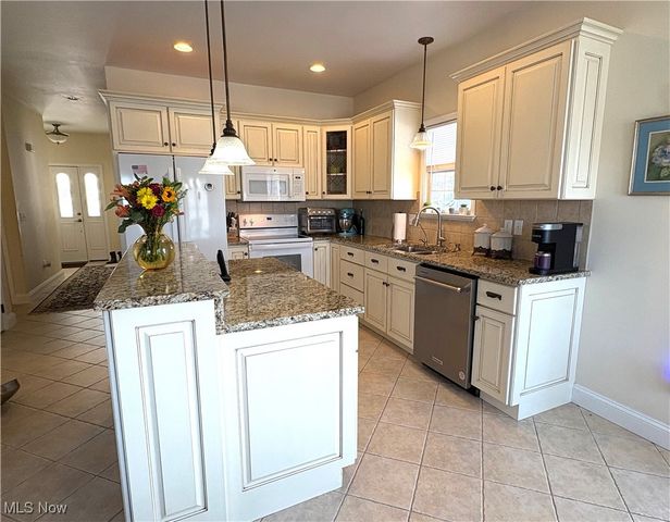 68399 West Ridge, St Clairsville, OH 43950