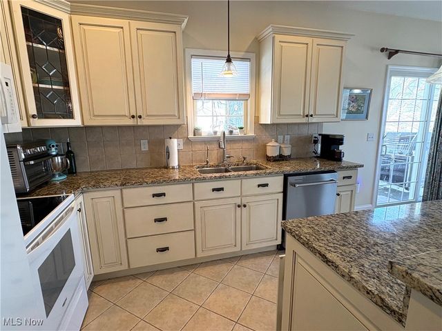 68399 West Ridge, St Clairsville, OH 43950