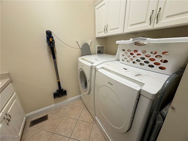 68399 West Ridge, St Clairsville, OH 43950