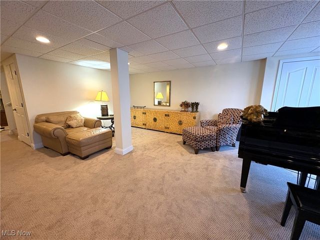 68399 West Ridge, St Clairsville, OH 43950