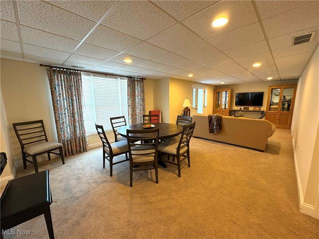 68399 West Ridge, St Clairsville, OH 43950