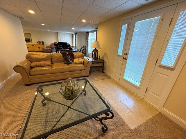 68399 West Ridge, St Clairsville, OH 43950