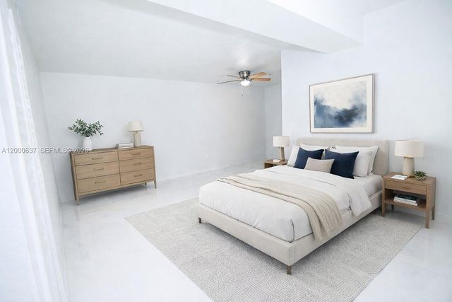 298 NW 104th St, Miami, FL 33150