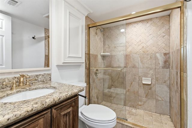 5515 Avenue R, Galveston, TX 77551