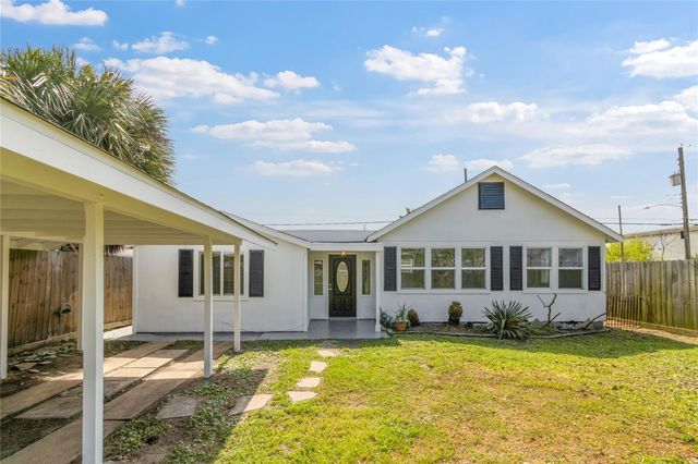 5515 Avenue R, Galveston, TX 77551