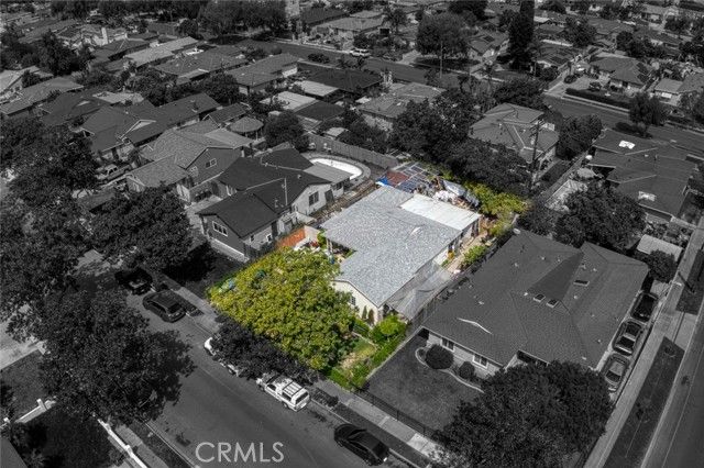 2005 W 11th, Santa Ana, CA 92703