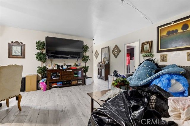 2005 W 11th, Santa Ana, CA 92703