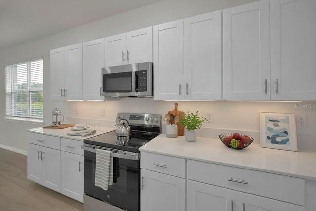 18238 PLEASENTVILLE BOULEVARD, Land O Lakes, FL 34638