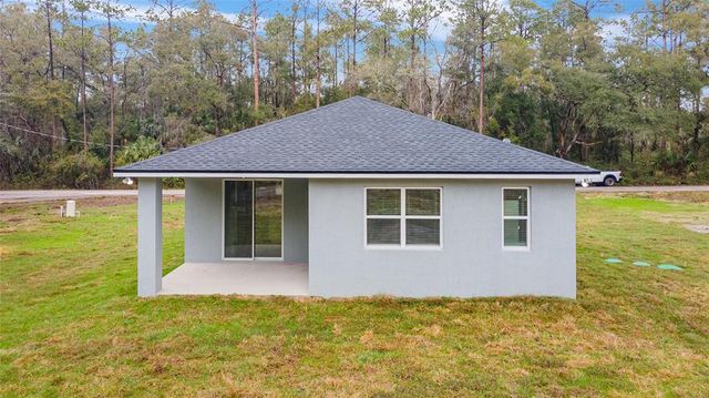 47 SEQUOIA LOOP, Ocklawaha, FL 32179