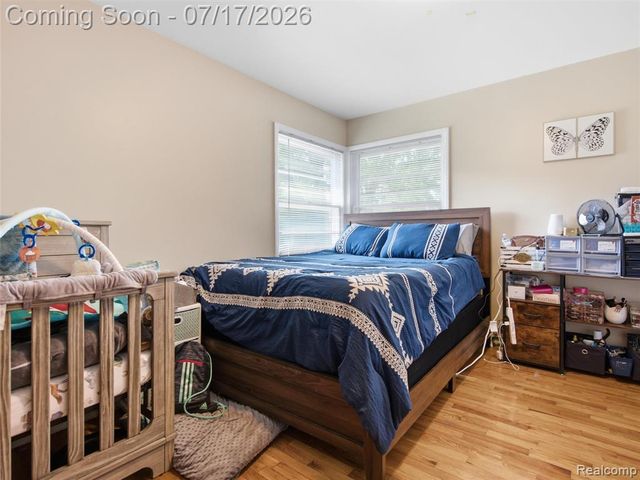 3328 Mills Acres Street, Flint, MI 48506