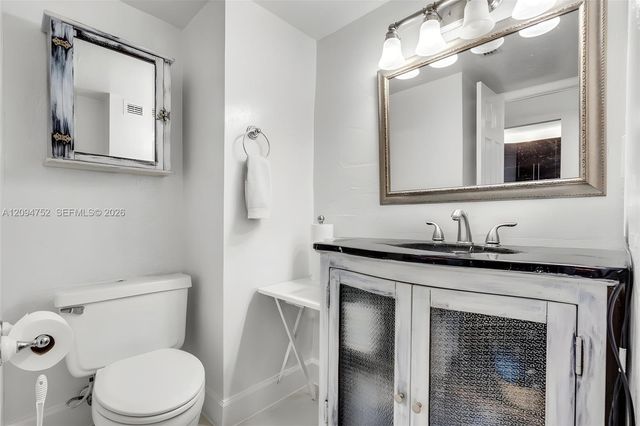 18071 Biscayne Boulevard 303, Aventura, FL 33160
