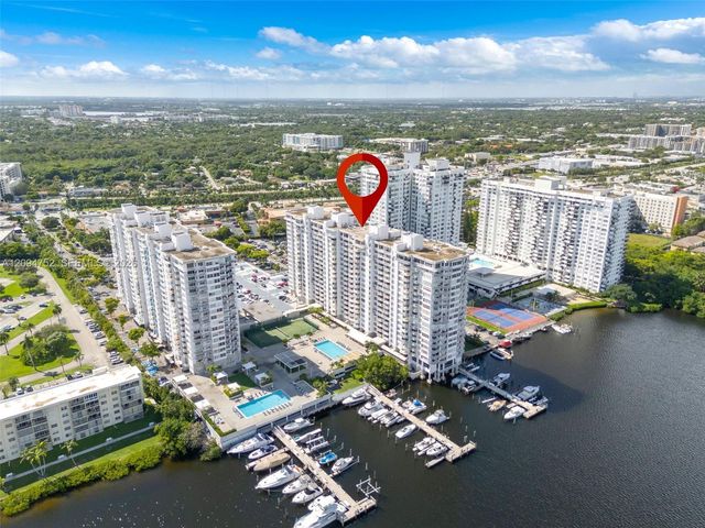 18071 Biscayne Boulevard 303, Aventura, FL 33160