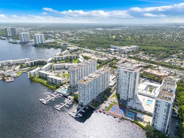 18071 Biscayne Boulevard 303, Aventura, FL 33160