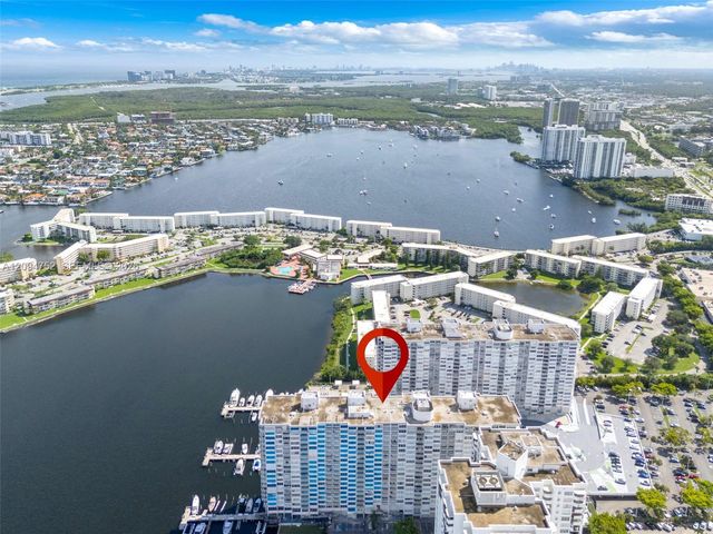 18071 Biscayne Boulevard 303, Aventura, FL 33160