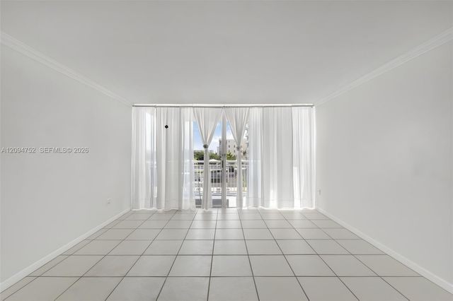 18071 Biscayne Boulevard 303, Aventura, FL 33160