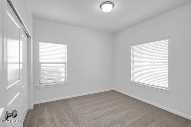 912 BRASS HILL Avenue, Santa Teresa, NM 88008