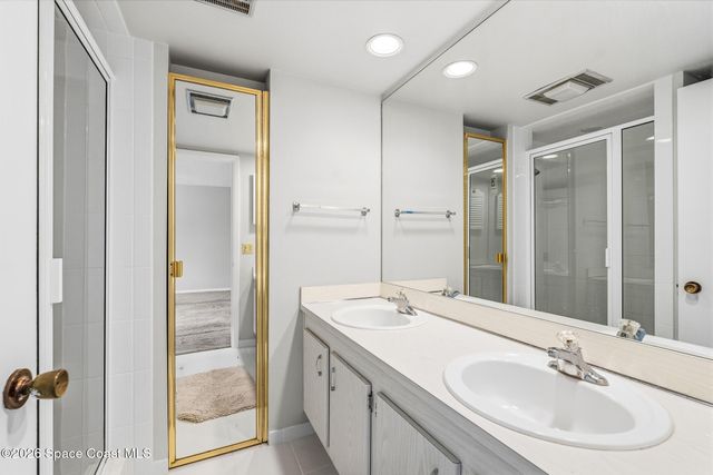 1166 6th Avenue 2d, Vero Beach, FL 32960