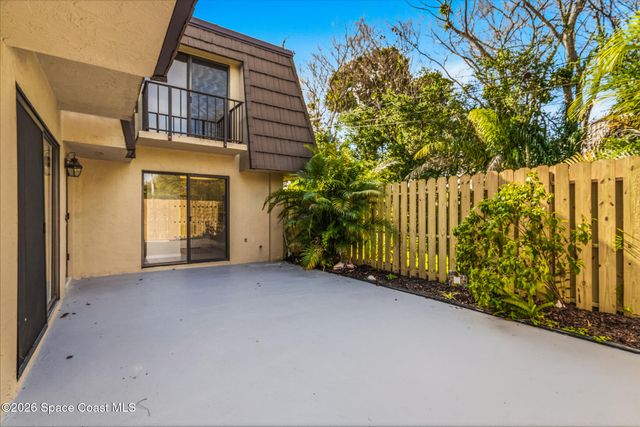 1166 6th Avenue 2d, Vero Beach, FL 32960