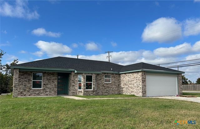 102 E Blancas Drive, Copperas Cove, TX 76522