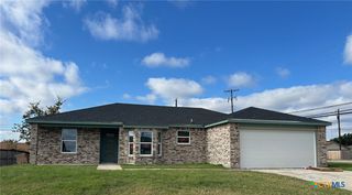 102 E Blancas Drive, Copperas Cove, TX 76522
