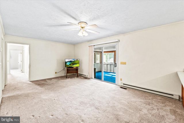 107 BONNIE DEL DR, Colonial Beach, VA 22443