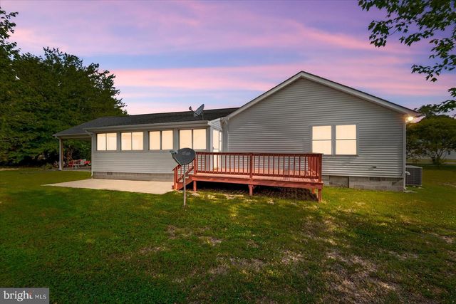 107 BONNIE DEL DR, Colonial Beach, VA 22443