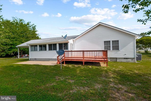 107 BONNIE DEL DR, Colonial Beach, VA 22443