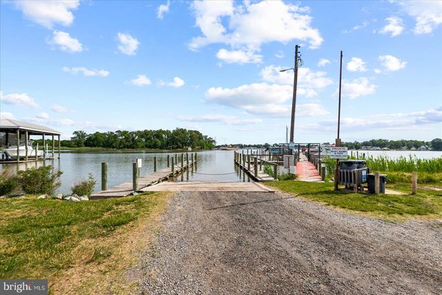 107 BONNIE DEL DR, Colonial Beach, VA 22443