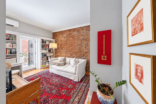 499 Columbus Ave 3, Boston, MA 02118