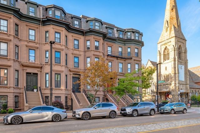 499 Columbus Ave 3, Boston, MA 02118