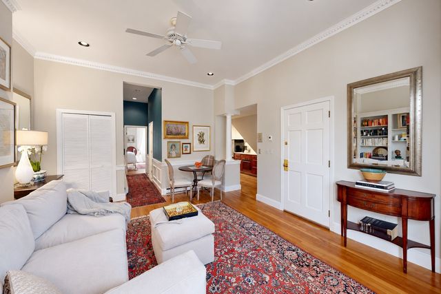499 Columbus Ave 3, Boston, MA 02118