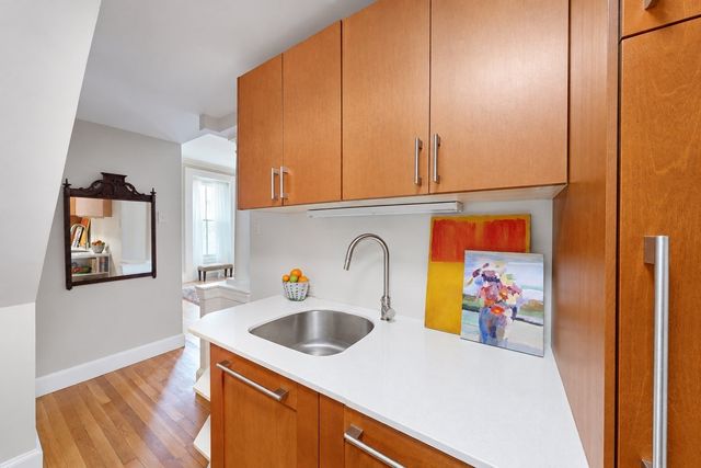 499 Columbus Ave 3, Boston, MA 02118