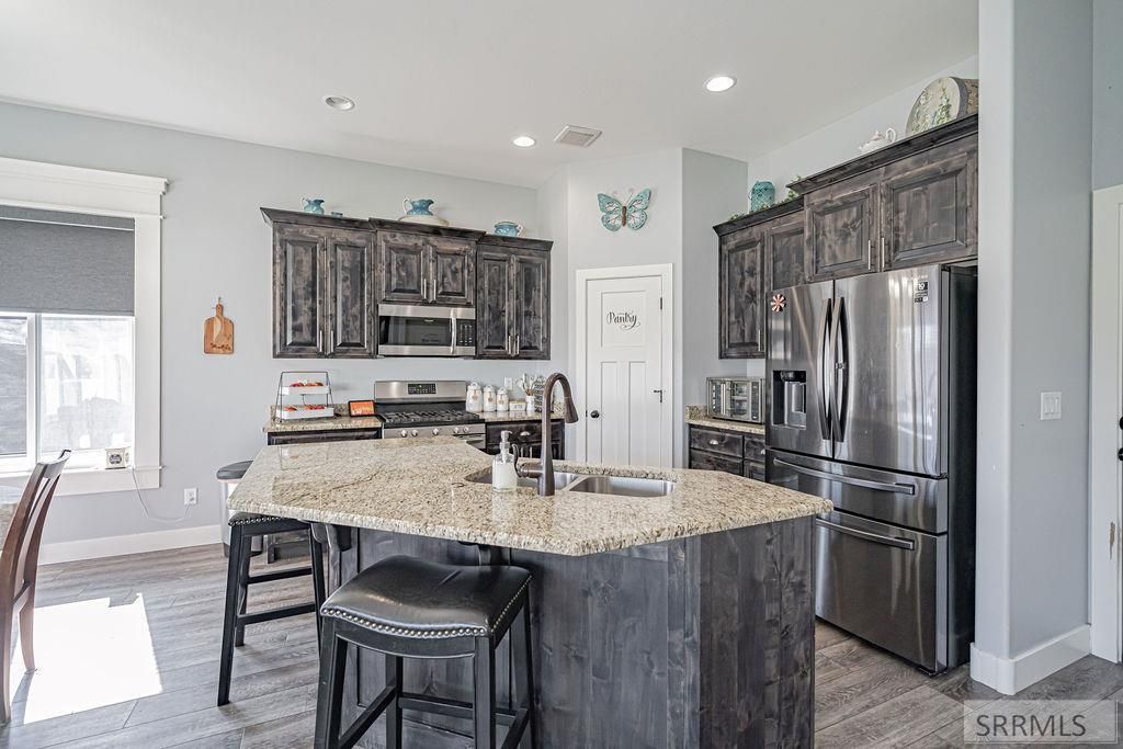 Image 14 of property listing at 4372 Arcadia Road, Idaho Falls, ID 83401