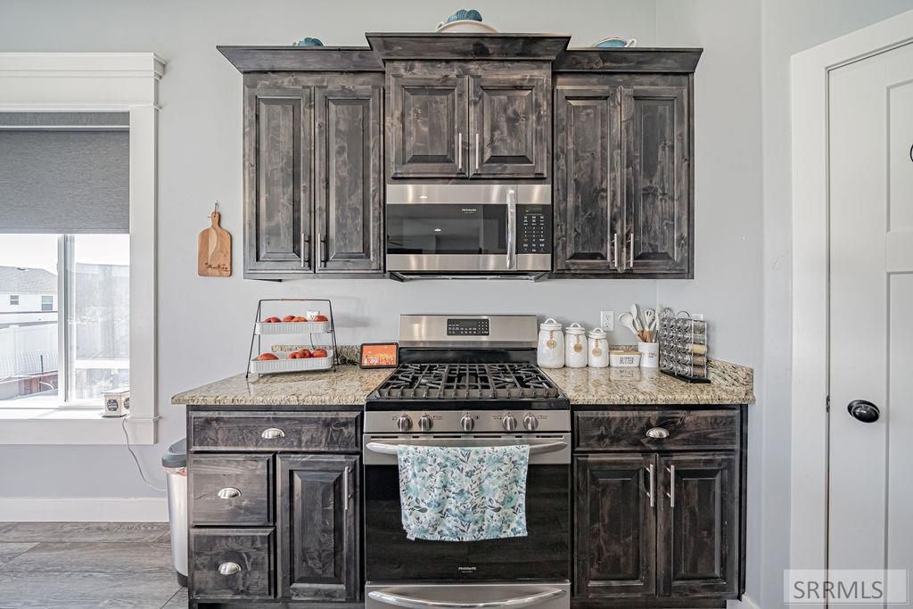 Image 15 of property listing at 4372 Arcadia Road, Idaho Falls, ID 83401