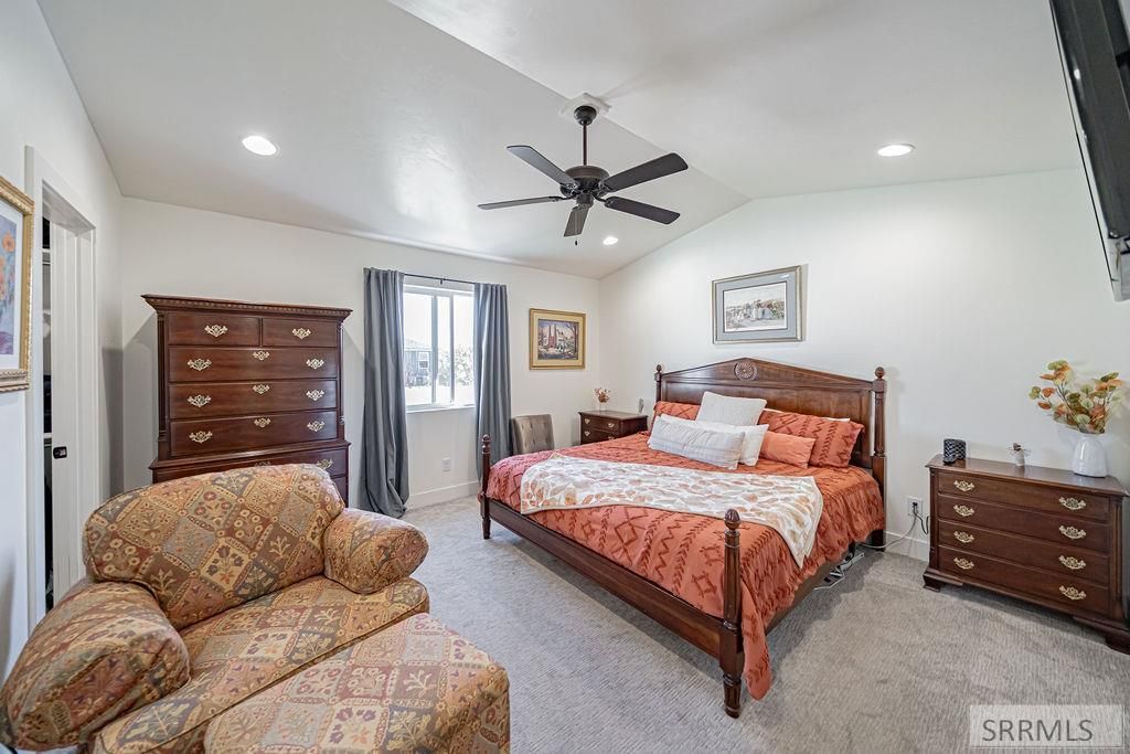 Image 21 of property listing at 4372 Arcadia Road, Idaho Falls, ID 83401