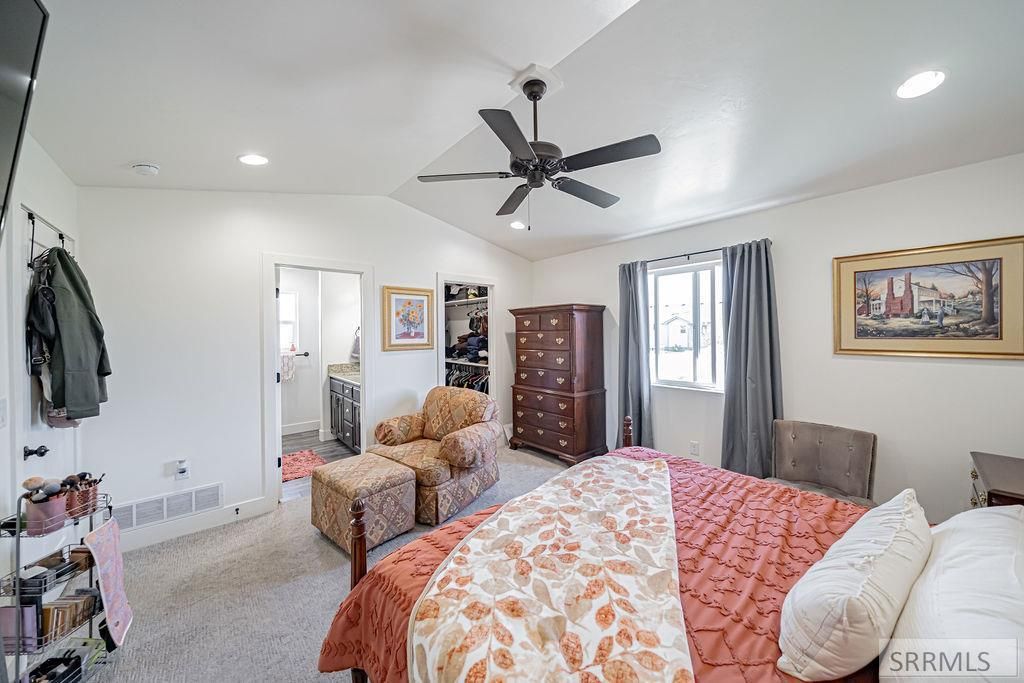 Image 22 of property listing at 4372 Arcadia Road, Idaho Falls, ID 83401