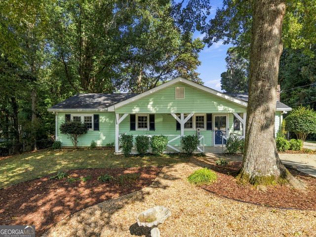 6003 Lake Lanier Heights Road, Buford, GA 30518
