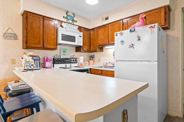 1500 Cenith Dr Apt B402, North Myrtle Beach, SC 29582