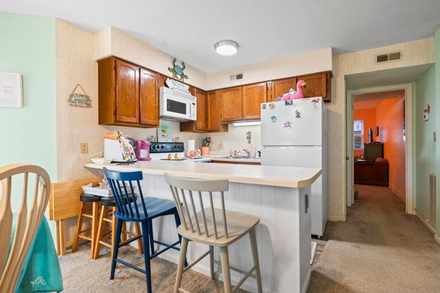 1500 Cenith Dr Apt B402, North Myrtle Beach, SC 29582