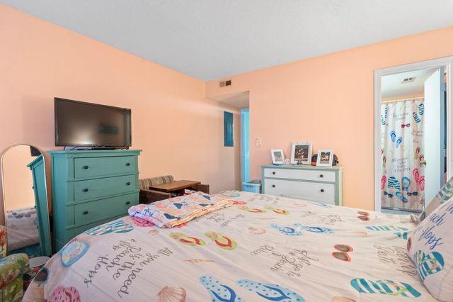 1500 Cenith Dr Apt B402, North Myrtle Beach, SC 29582