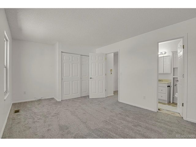 20540 E Coolidge Pl, Aurora, CO 80011