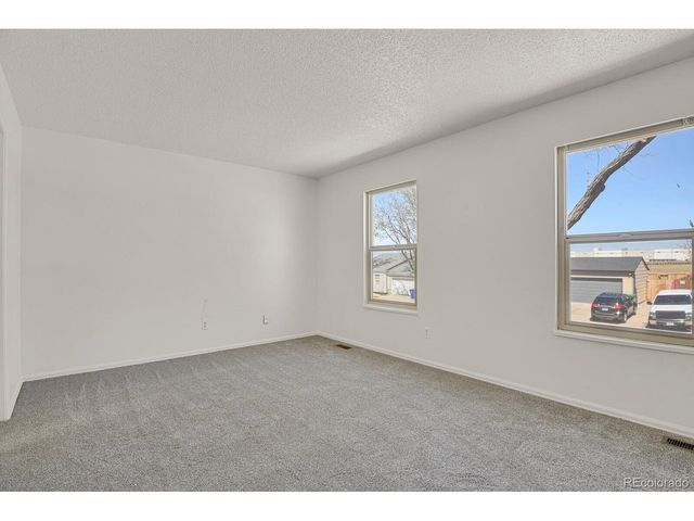 20540 E Coolidge Pl, Aurora, CO 80011