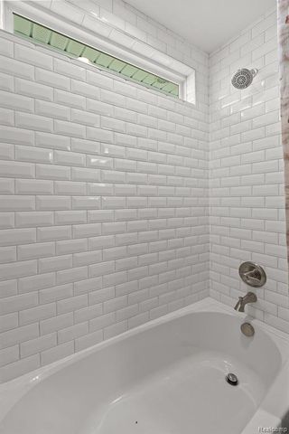 3762 Kinsley Boulevard, Ann Arbor, MI 48105