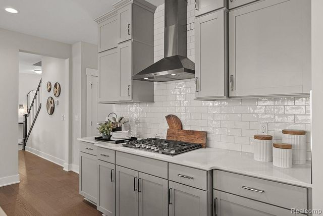 3762 Kinsley Boulevard, Ann Arbor, MI 48105