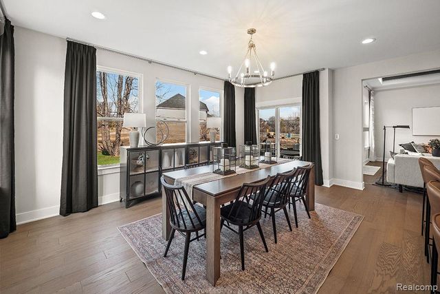 3762 Kinsley Boulevard, Ann Arbor, MI 48105